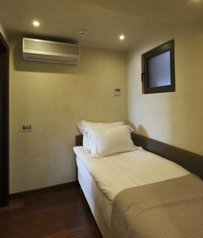 Deris Bosphorus Lodge Apartments Estambul Exterior foto
